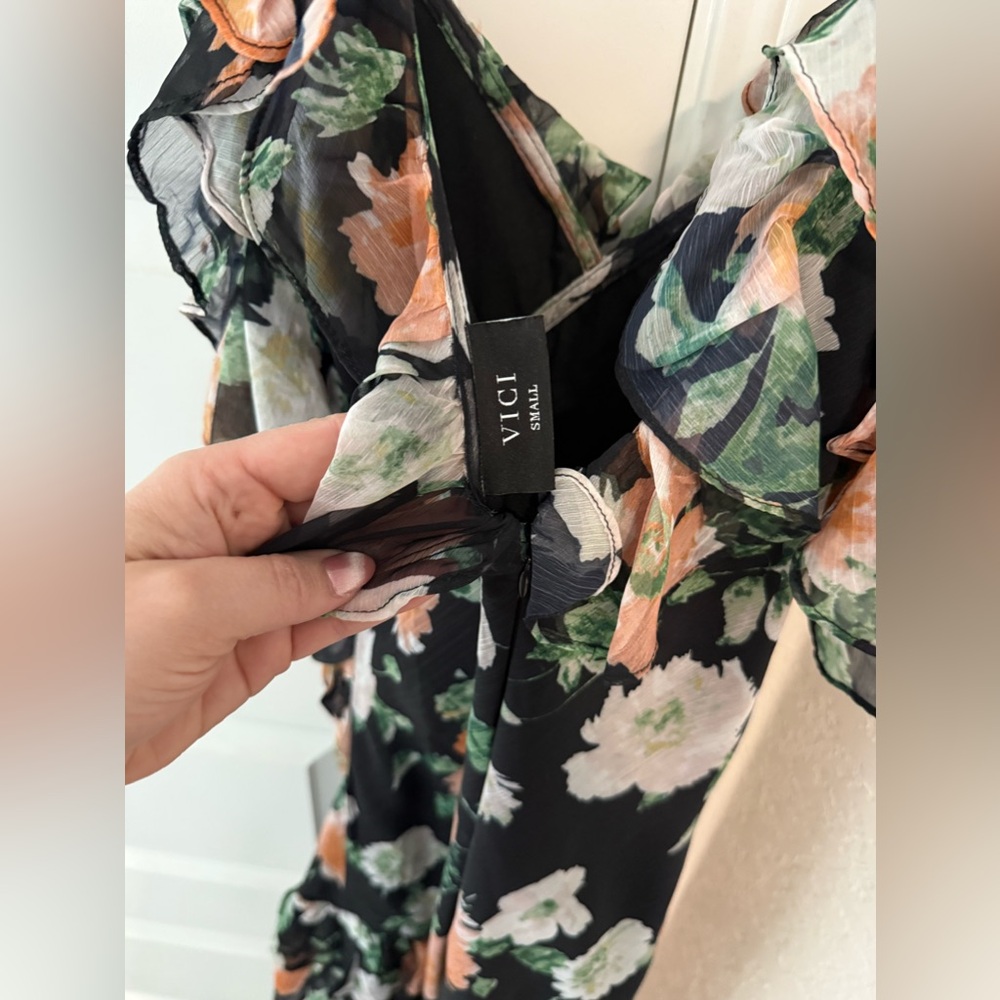 Vici Dress - image 5